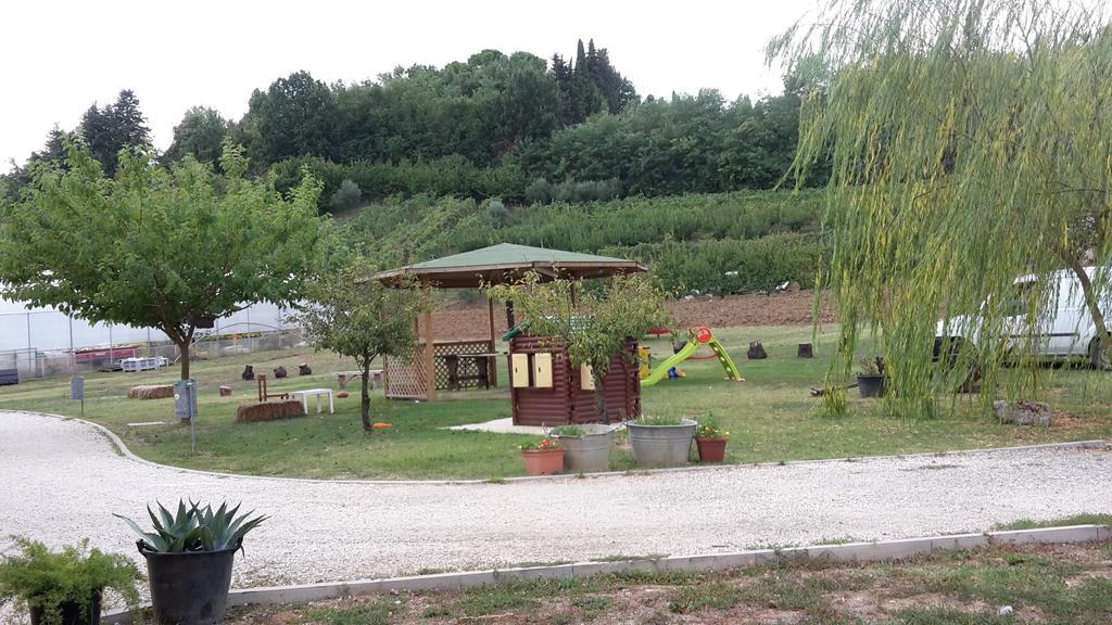 Agriturismo Perugini Bed & Breakfast Cesena Eksteriør bilde